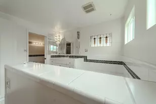 7330 Tamoshanter Way, Sacramento, CA 95822 - Photo 22