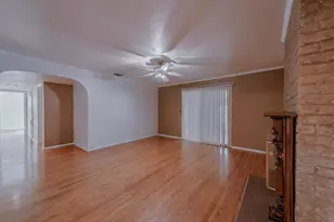 7330 Tamoshanter Way, Sacramento, CA 95822 - Photo 8