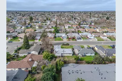 7330 Tamoshanter Way, Sacramento, CA 95822 - Photo 46