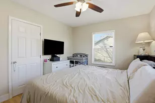 277 Santiago Ave, Sacramento, CA 95815 - Photo 20