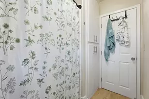 277 Santiago Ave, Sacramento, CA 95815 - Photo 30