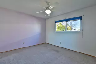 8625 Midfield Way, Sacramento, CA 95826 - Photo 24