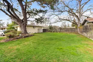 2731 57th St, Sacramento, CA 95817 - Photo 44