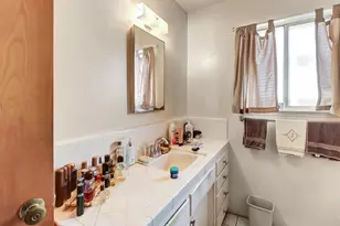 2731 57th St, Sacramento, CA 95817 - Photo 16