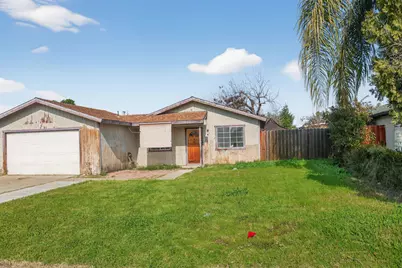 1372 E Laroda Circle, Reedley, CA 93654 - Photo 4