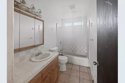 1372 E Laroda Circle, Reedley, CA 93654 - Photo 18