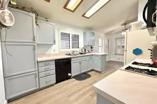 Held Dr, Modesto, CA 95355 - Photo 16