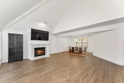 1101 Rio Cidade Way, Sacramento, CA 95831 - Photo 10