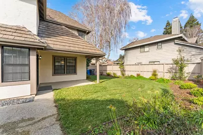 1101 Rio Cidade Way, Sacramento, CA 95831 - Photo 46