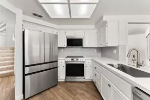 1101 Rio Cidade Way, Sacramento, CA 95831 - Photo 20