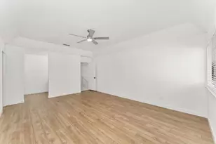 1101 Rio Cidade Way, Sacramento, CA 95831 - Photo 32