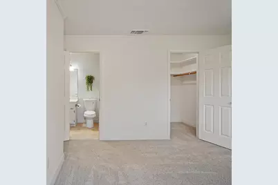 7104 Reyn Oaks Way, Sacramento, CA 95842 - Photo 16