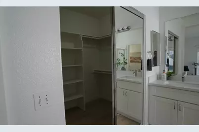 8495 Zinnia Way, Elk Grove, CA 95624 - Photo 42