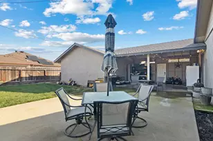 1320 Walnut, Oakdale, CA 95361 - Photo 32