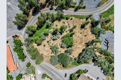 10061 Alta Sierra Drive, Grass Valley, CA 95949 - Photo 8