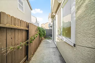 3541 Tice Creek Way, Sacramento, CA 95833 - Photo 32