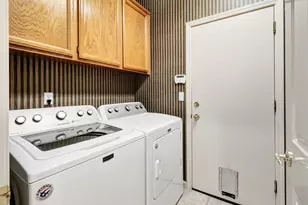 1484 Willow Bend Rd, Folsom, CA 95630 - Photo 44