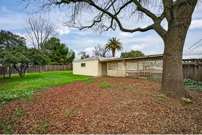 4141 Walnut Avenue, Carmichael, CA 95608 - Photo 34