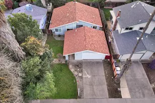 9385 Mira Del Rio Dr, Sacramento, CA 95827 - Photo 2