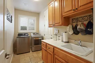 565 Bodeson Ct, Ripon, CA 95366 - Photo 52