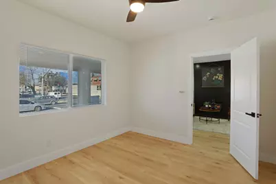 644 N Airport Way, Stockton, CA 95205 - Photo 24