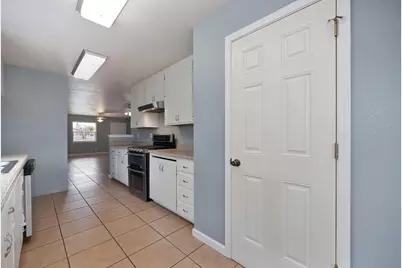 654 B Street, Lincoln, CA 95648 - Photo 12