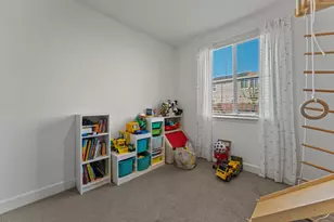 1129 Sierra Morena Wy, Roseville, CA 95747 - Photo 8