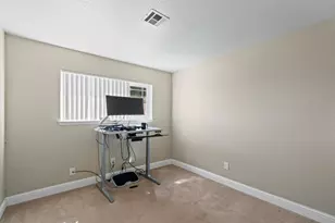 1053 Westward Way, Sacramento, CA 95833 - Photo 14