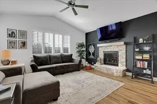 994 Mayflower Way, Yuba City, CA 95991 - Photo 4