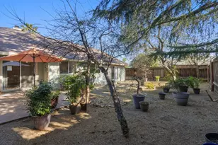 6728 Palmtree Ct, Fair Oaks, CA 95628 - Photo 32