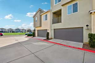 3237 Bridgeway Dr, Rancho Cordova, CA 95670 - Photo 24