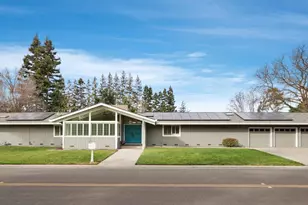 877 Shull Pl, Stockton, CA 95209 - Photo 2