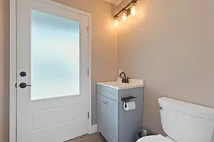 877 Shull Pl, Stockton, CA 95209 - Photo 32