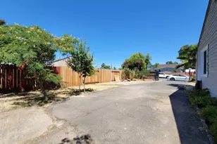 2212 Paul Ave, Sacramento, CA 95838 - Photo 6
