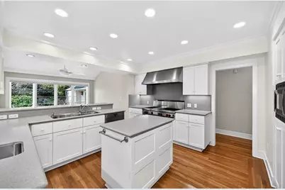 1020 46th Street, Sacramento, CA 95819 - Photo 14
