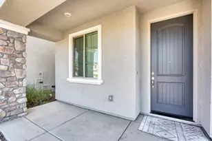 7065 Lakehaven Dr, Roseville, CA 95747 - Photo 4