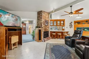 4216 Corona Way, Sacramento, CA 95864 - Photo 14