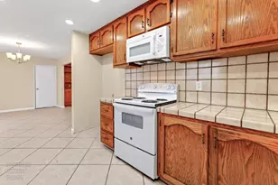 517 W Tuolumne Rd, Turlock, CA 95382 - Photo 14