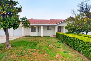 517 W Tuolumne Rd, Turlock, CA 95382 - Photo 2