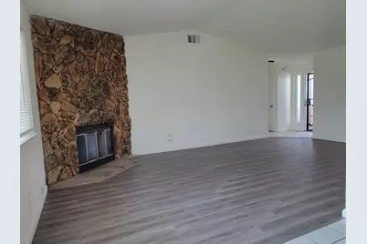 7839 Edenwood Court, Sacramento, CA 95828 - Photo 8