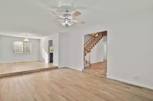 3913 Viader Dr, Modesto, CA 95356 - Photo 10