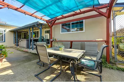 10825 Walnutwood Way, Rancho Cordova, CA 95670 - Photo 38