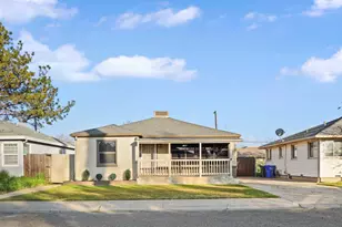 219 Lois Ave, Galt, CA 95632 - Photo 4