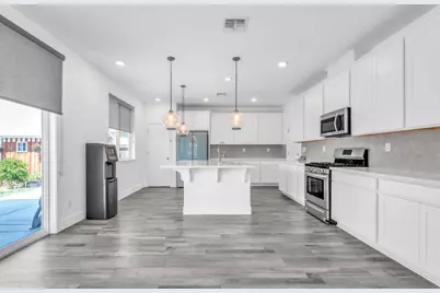 650 Nathaniel Avenue, Galt, CA 95632 - Photo 12