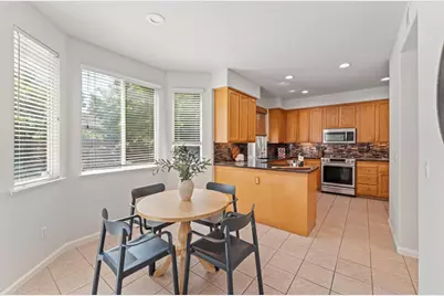 2154 New Hampshire Way, Sacramento, CA 95835 - Photo 10