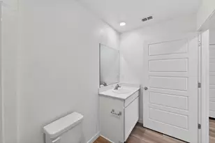 7478 Chadbourne Wy, Sacramento, CA 95829 - Photo 10