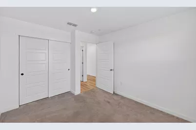 7478 Chadbourne Way, Sacramento, CA 95829 - Photo 8