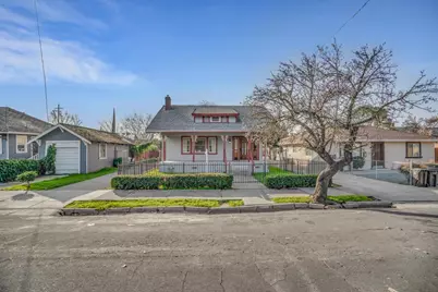 1221 N Lincoln Street, Stockton, CA 95203 - Photo 1