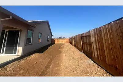 9001 Elliott Springs Drive, Elk Grove, CA 95624 - Photo 6