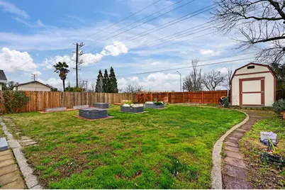 4241 Rosecrest Way, Sacramento, CA 95826 - Photo 28